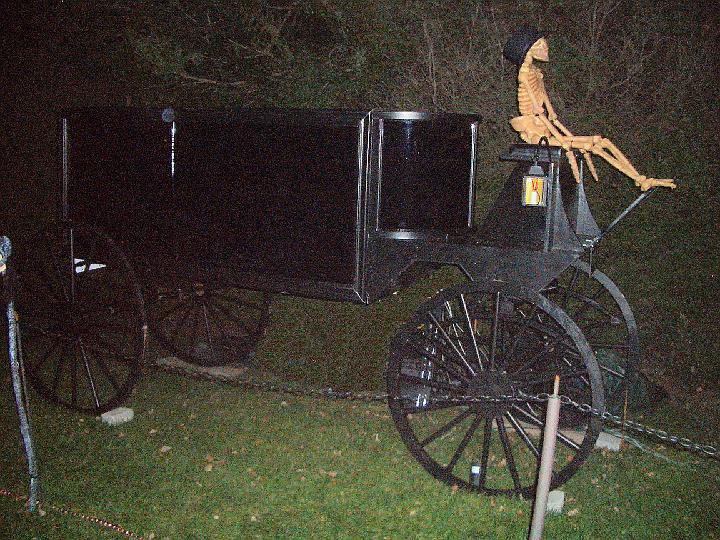 hearse.jpg - A little hard to see at night.
